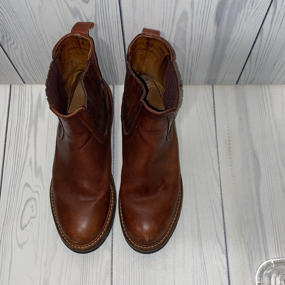 Frye Women's Ella Moto Chelsea Booties - Picture 4 of 7